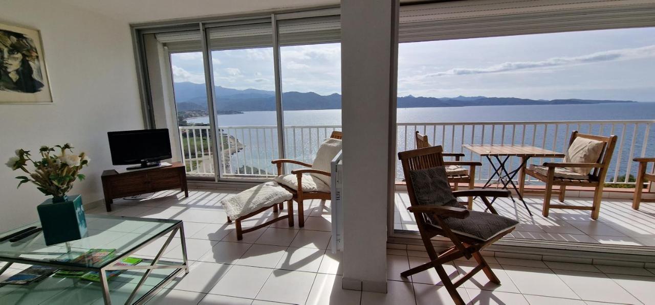 Casa Marine Du Soleil 60 Apartment ปาทริโมนิโอ ภายนอก รูปภาพ