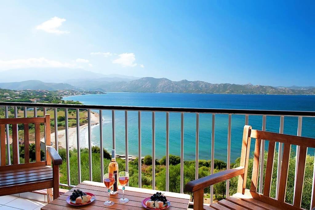 Casa Marine Du Soleil 60 Apartment ปาทริโมนิโอ ภายนอก รูปภาพ